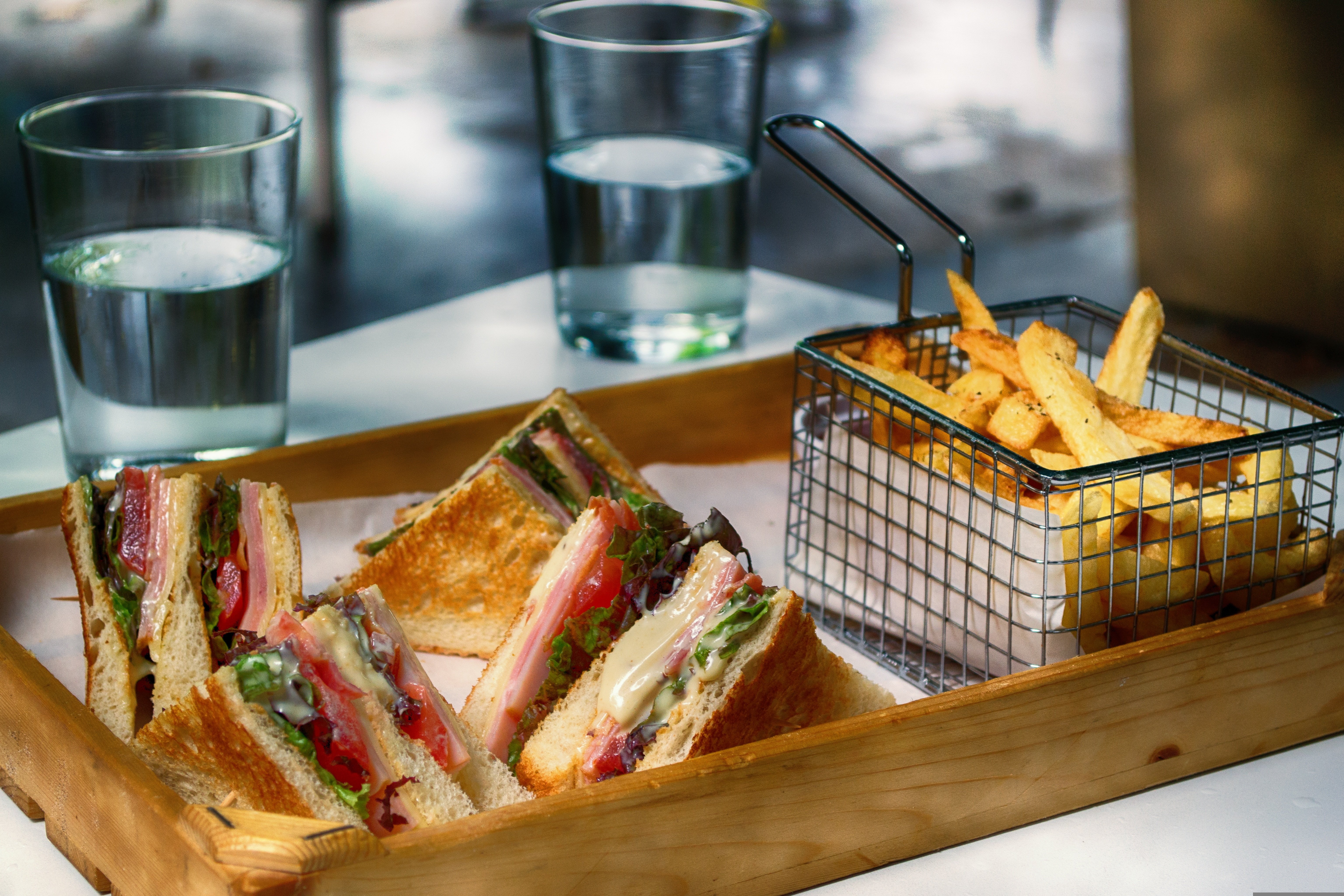 Food & Beverage Franchises and Fast food Services